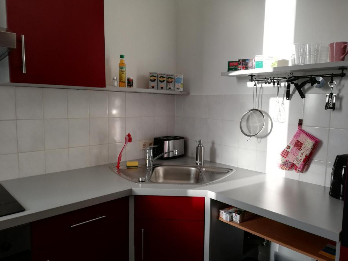 Vivid - Studioapartment Mit Balkon - Netflix - Wlan Wilhelmshaven Eksteriør bilde