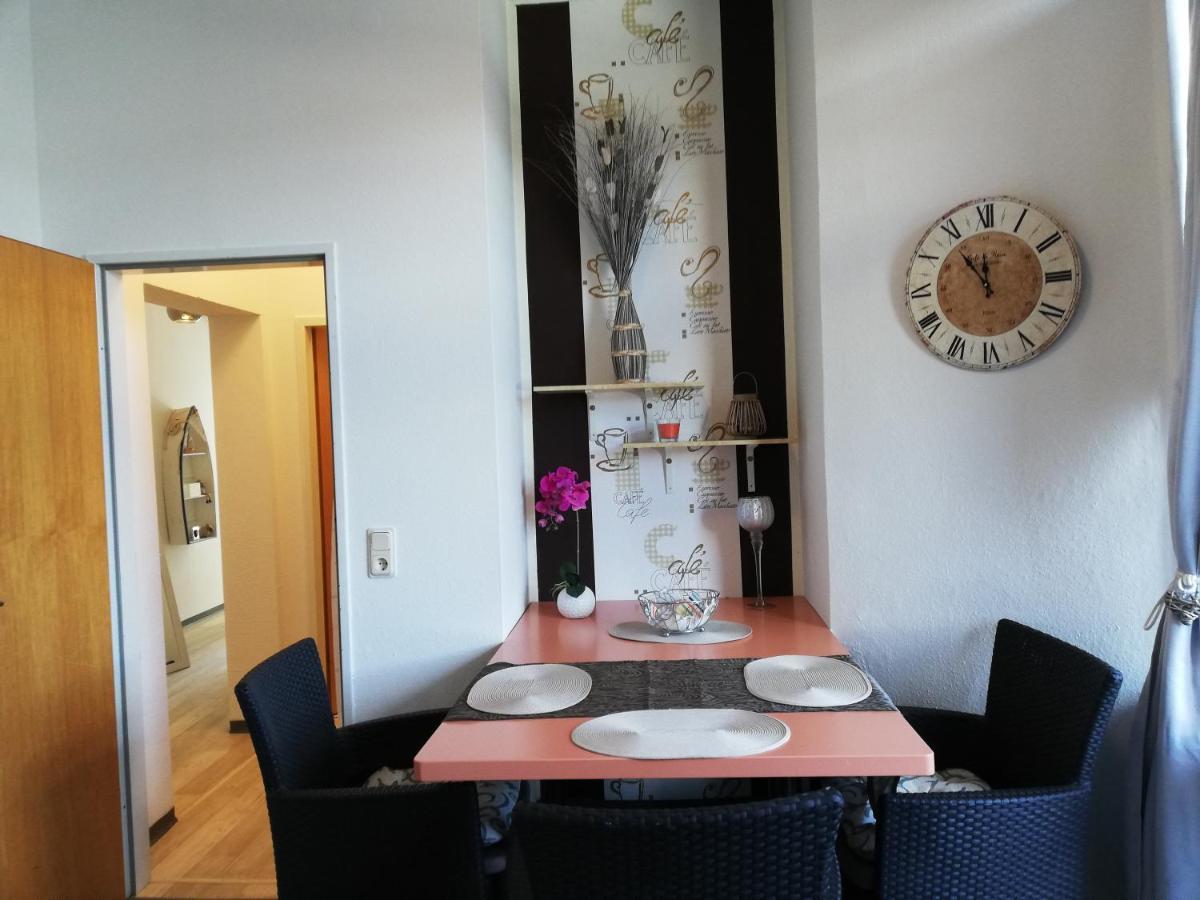 Vivid - Studioapartment Mit Balkon - Netflix - Wlan Wilhelmshaven Eksteriør bilde